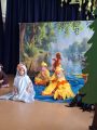 "Brzydkie Kaczątko" - występ dzieci z grupy III, 