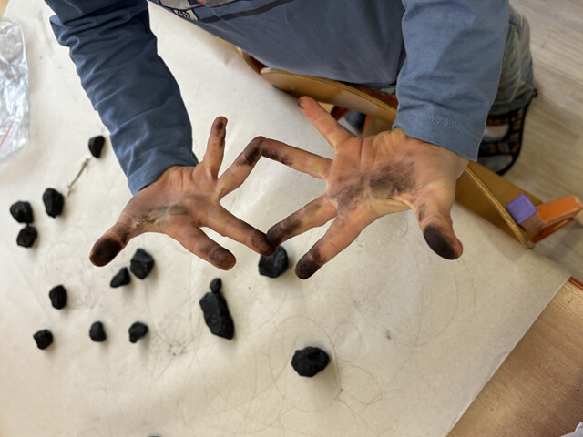 Więcej o: "Mali Wielcy Odkrywcy"