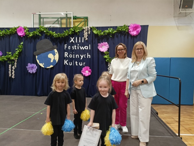 Więcej o: XIII Festiwal Różnych Kultur